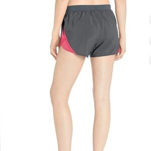 Under Armour Fly-by 2.0 running shorts womens size‎ L